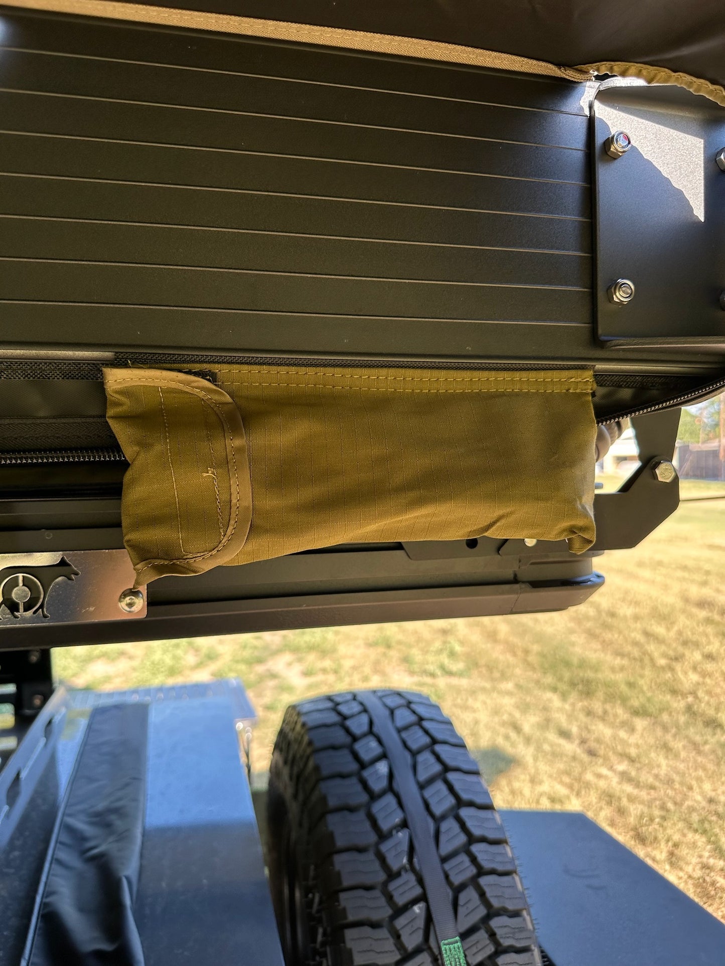 Peregrine PRO 6 Arm Freestanding 270-Degree Awning